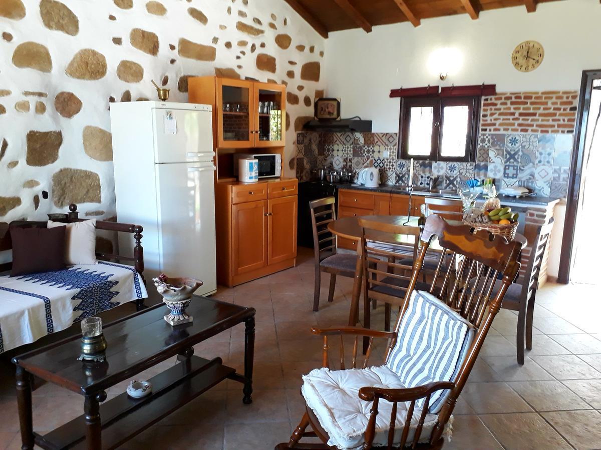 Traditional House Koukounara Kíssamos Dış mekan fotoğraf